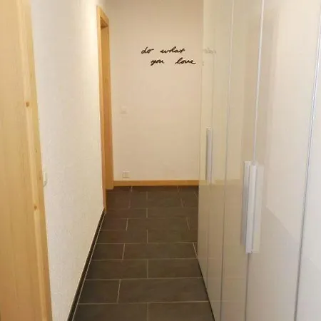 Saanen Sleeps 4 Wifi * Gstaad