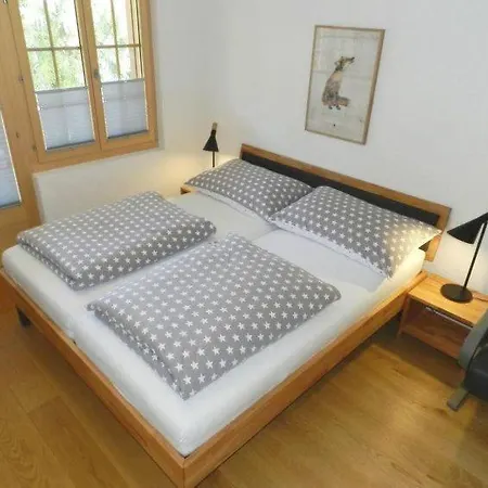 Saanen Sleeps 4 Wifi