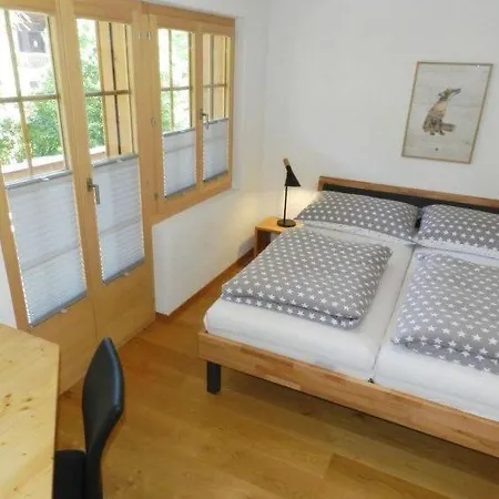 Saanen Sleeps 4 Wifi * Gstaad