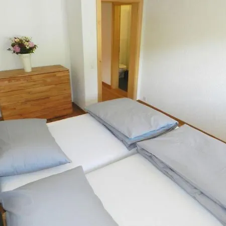 Saanen Sleeps 4 Wifi *