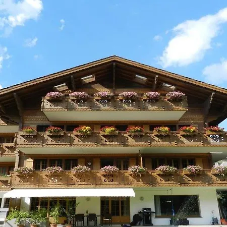 Saanen Sleeps 4 Wifi *